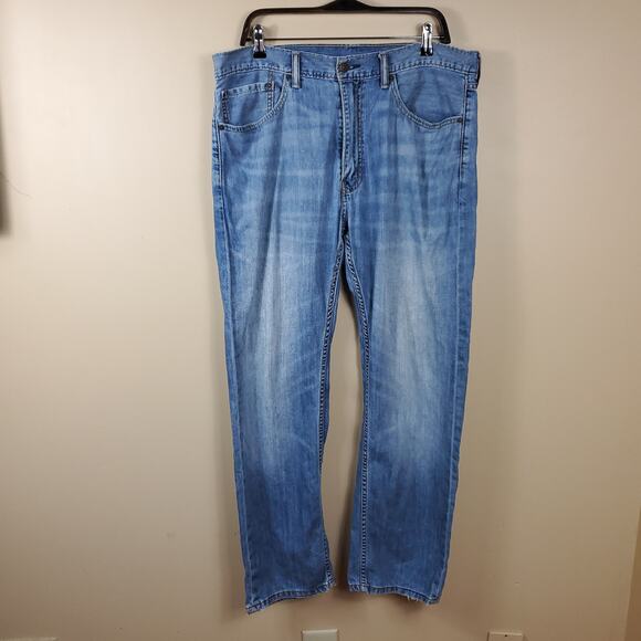 Levi's 505 Regular Fit Men's Jeans Light Wash Size 36x30 - Picture 1 of 11
